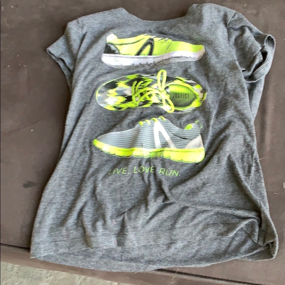 T shirt